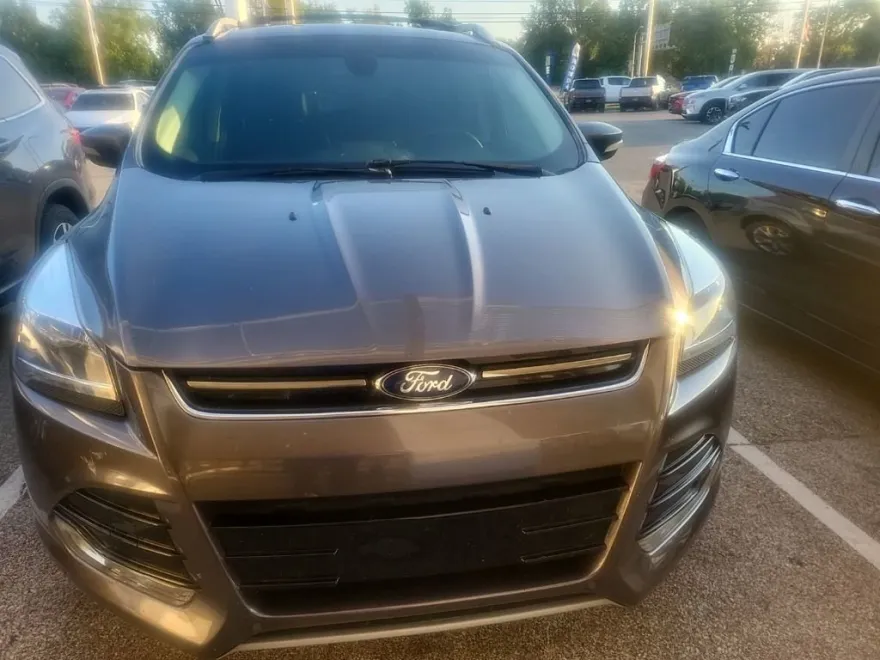 2014 Ford Escape Titanium Sport photo 1