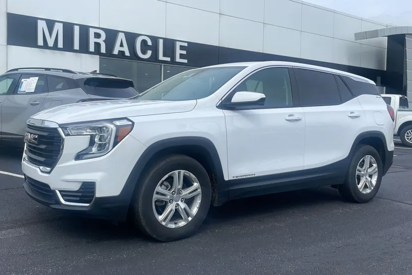 2024 Gmc Terrain SLE photo 1