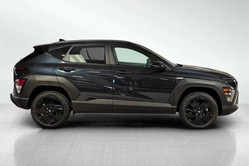 2026 Hyundai Kona SEL photo 1