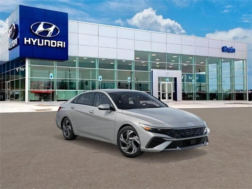 2025 Hyundai Elantra Limited photo 1