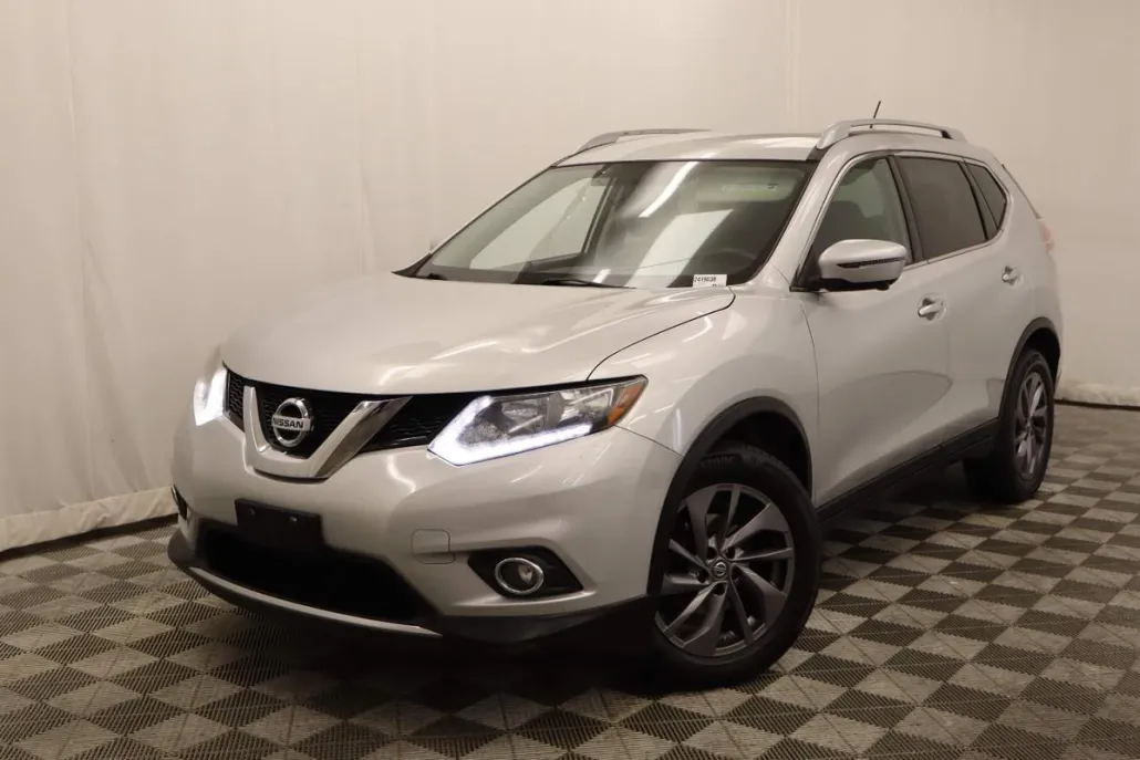 2016 Nissan Rogue SL photo 1