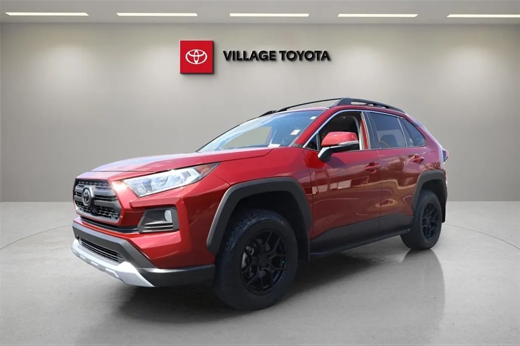 2020 Toyota RAV4 Adventure photo 1