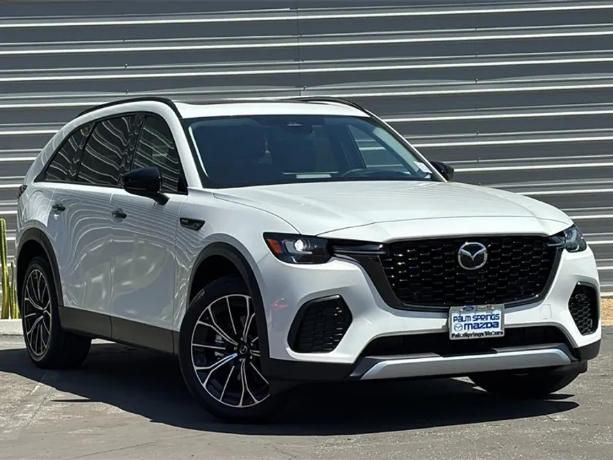 2025 Mazda CX-70 Premium photo 1