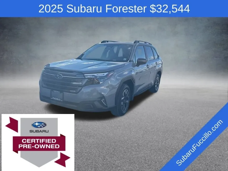 2025 Subaru Forester Premium photo 1