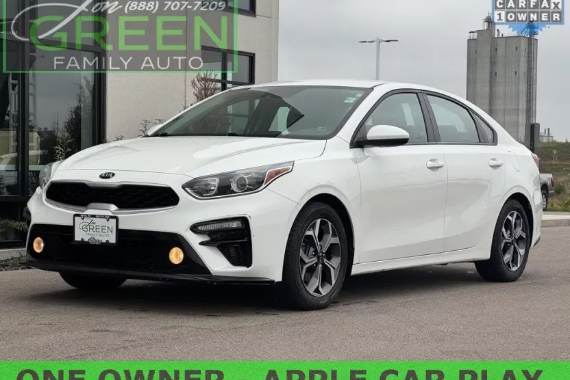 2021 Kia Forte LXS photo 1