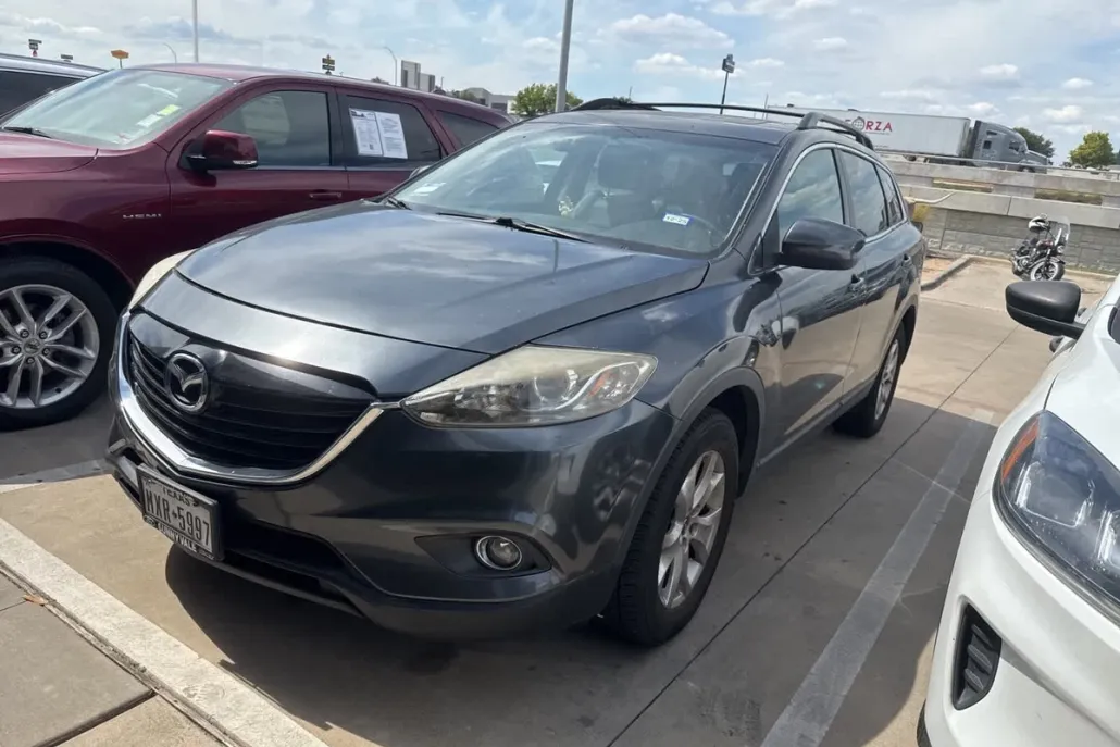 2015 Mazda CX-9 Touring photo 1