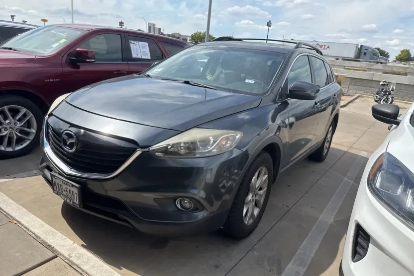 2015 Mazda CX-9 Touring photo 1