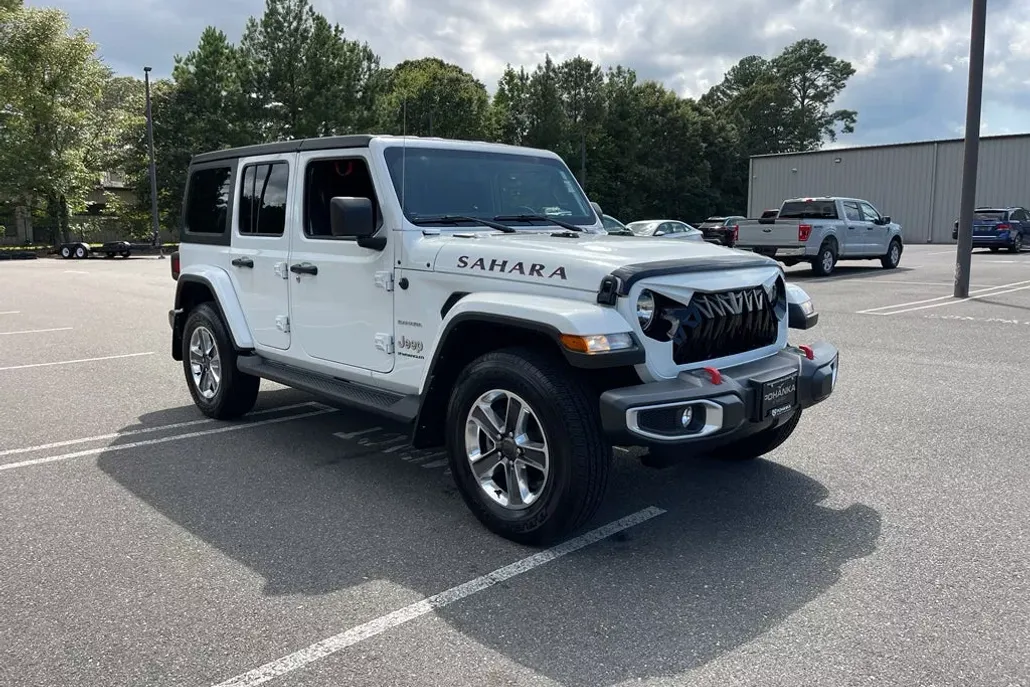 2023 Jeep Wrangler Sahara photo 1
