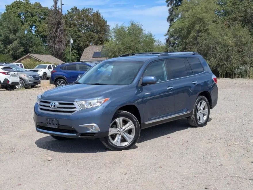 2013 Toyota Highlander Limited photo 1