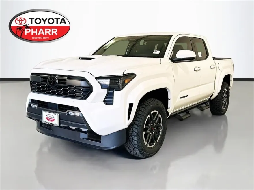 2025 Toyota Tacoma TRD Sport photo 1