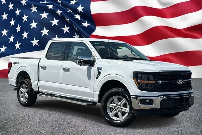 2025 Ford F-150 XLT photo 1