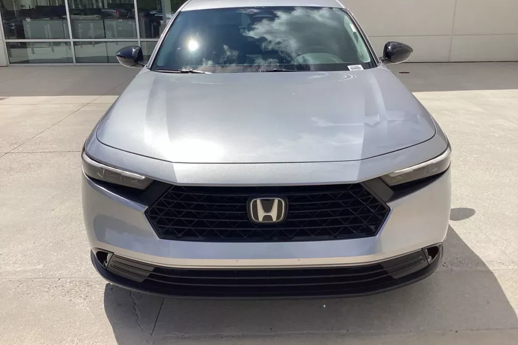 2025 Honda Accord 1.5T SE photo 1