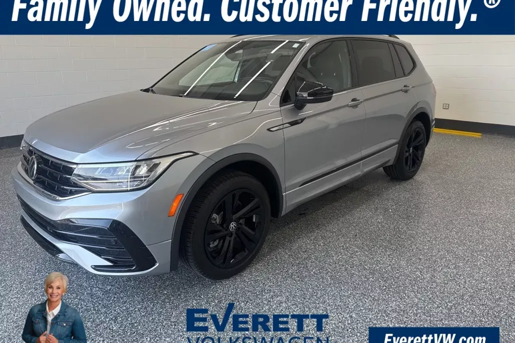 2024 Volkswagen Tiguan SE R-Line Black photo 1