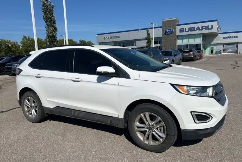 2015 Ford Edge SEL photo 1