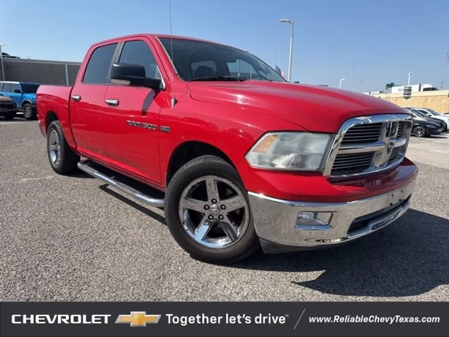 2012 Ram 1500 SLT photo 1