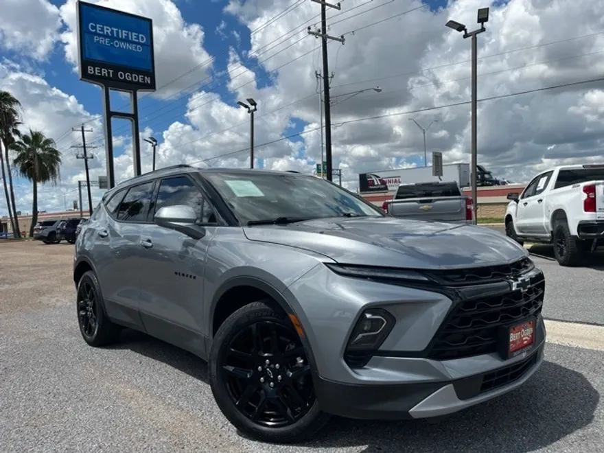 2023 Chevrolet Blazer 2LT photo 1