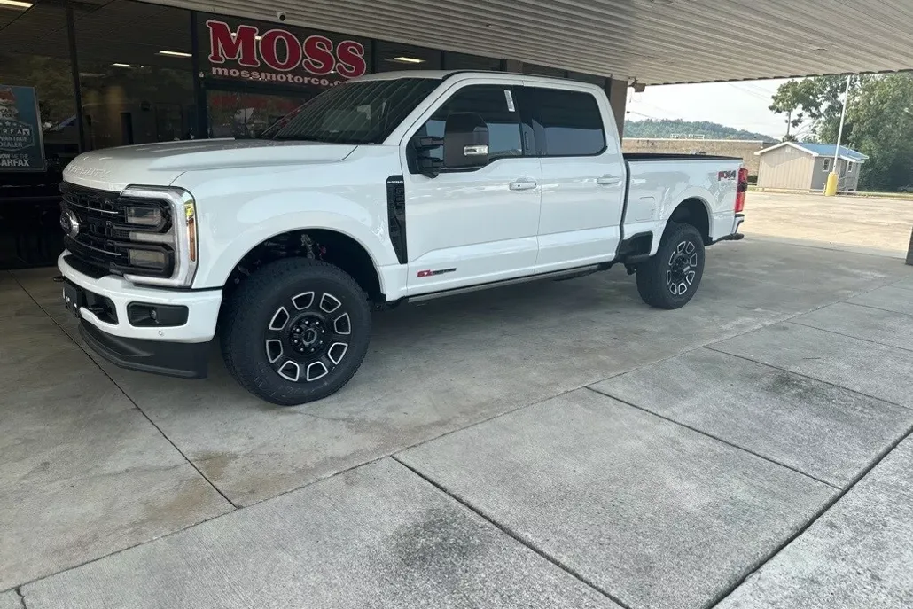 2026 Ford F-250 photo 1