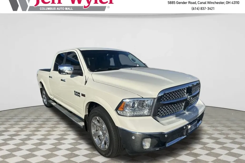 2017 Ram 1500 Laramie photo 1