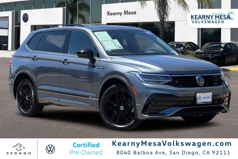 2022 Volkswagen Tiguan SE R-Line Black photo 1