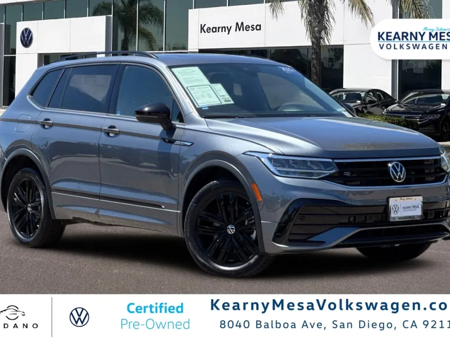 2022 Volkswagen Tiguan SE R-Line Black photo 1