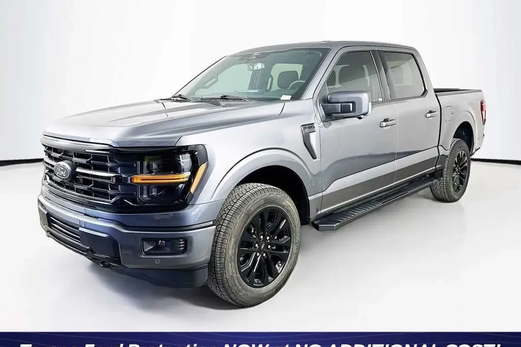 2025 Ford F-150 XLT photo 1