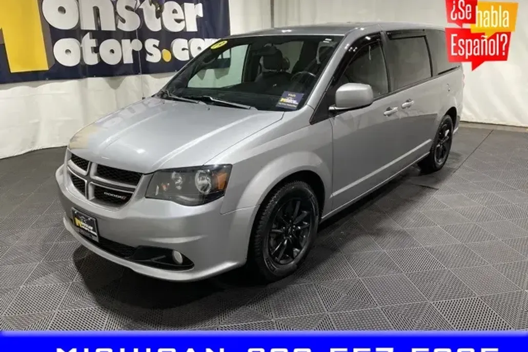 2019 Dodge Grand Caravan GT photo 1
