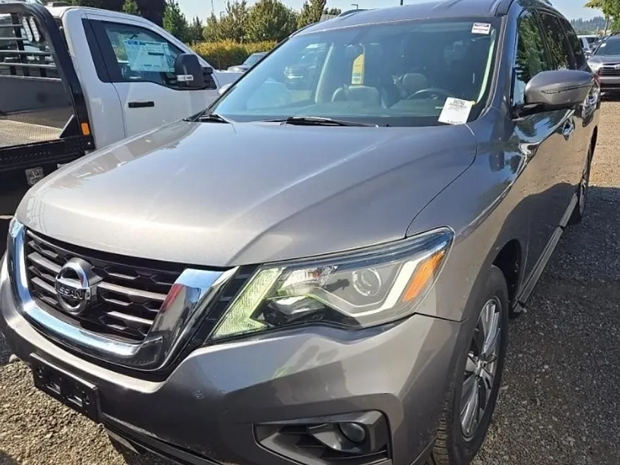 2019 Nissan Pathfinder LE SL photo 1