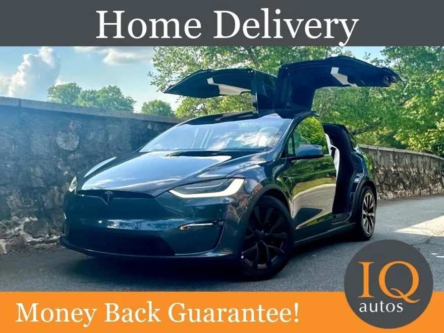 2022 Tesla Model X photo 1