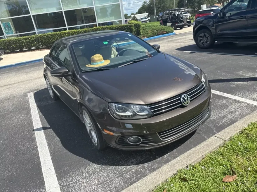 2015 Volkswagen Eos Final Edition Executive photo 1