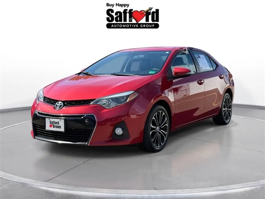 2014 Toyota Corolla Plus photo 1