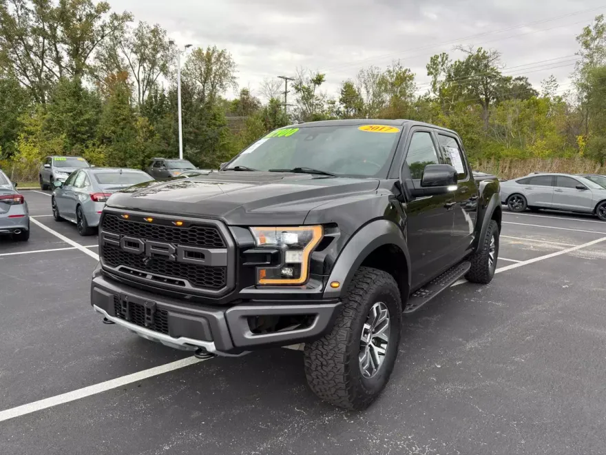 2017 Ford F-150 Raptor photo 1