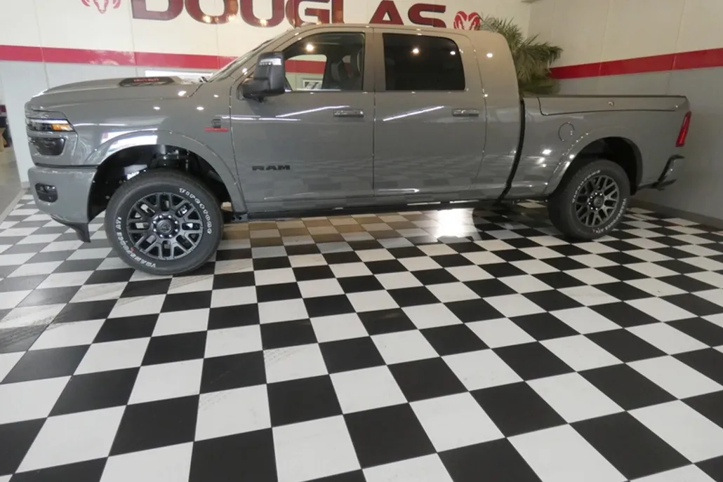 2026 Ram 2500 Limited photo 1