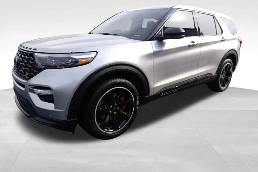 2021 Ford Explorer ST photo 1