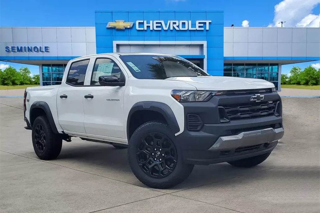 2026 Chevrolet Colorado Trail Boss photo 1