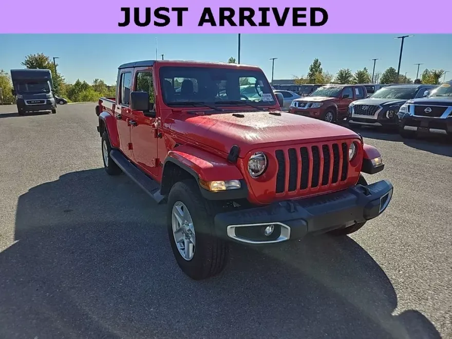2022 Jeep Gladiator Sport S photo 1