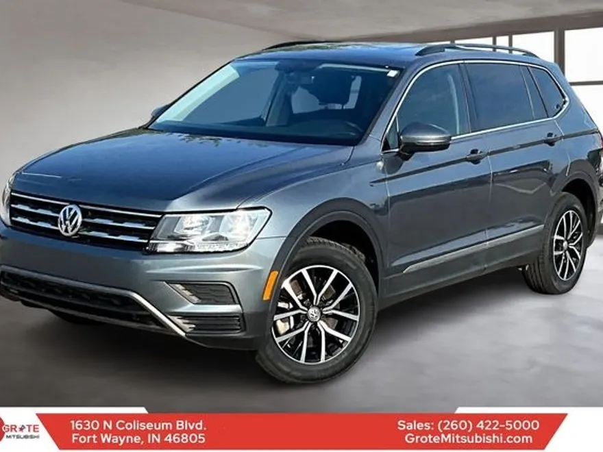 2021 Volkswagen Tiguan SE photo 1