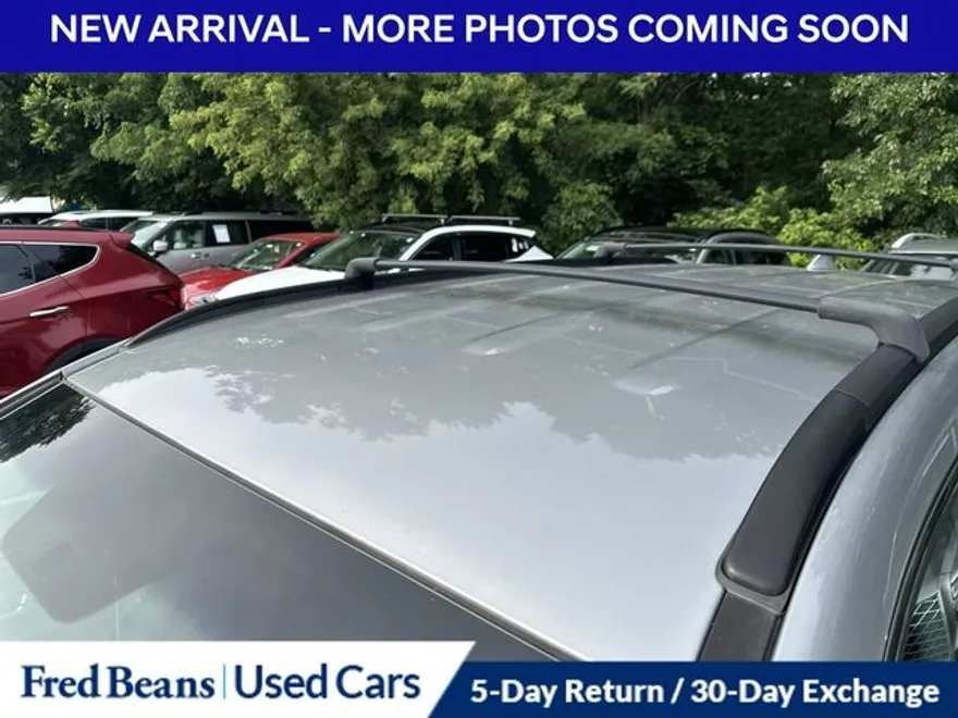 2016 Hyundai Santa Fe SE photo 1