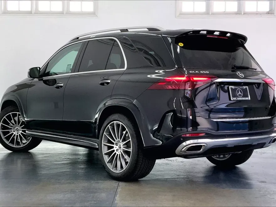 2025 Mercedes Benz GLE 350 4MATIC photo 1