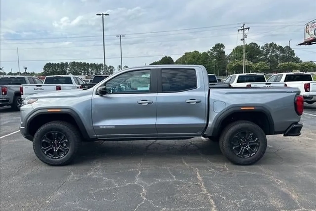 2025 Gmc Canyon Elevation photo 1
