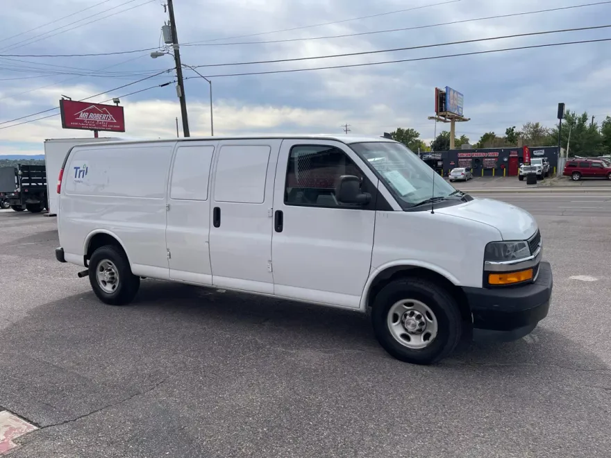 2020 Chevrolet Express Cargo Van 2500 photo 1