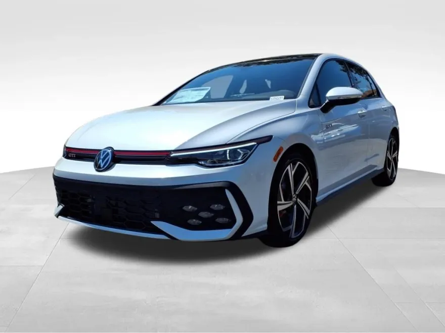 2025 Volkswagen Golf GTI SE photo 1