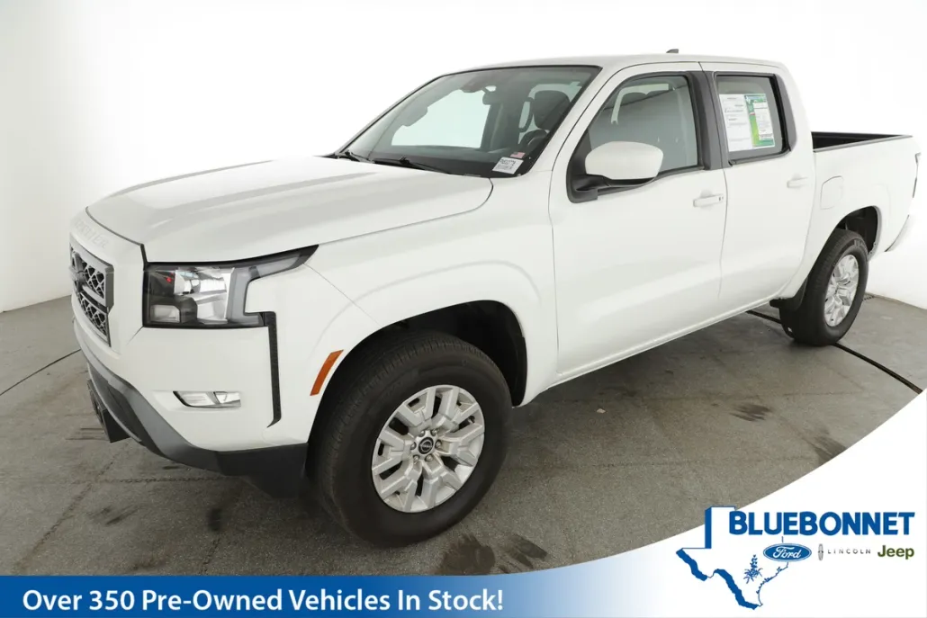 2024 Nissan Frontier SV photo 1