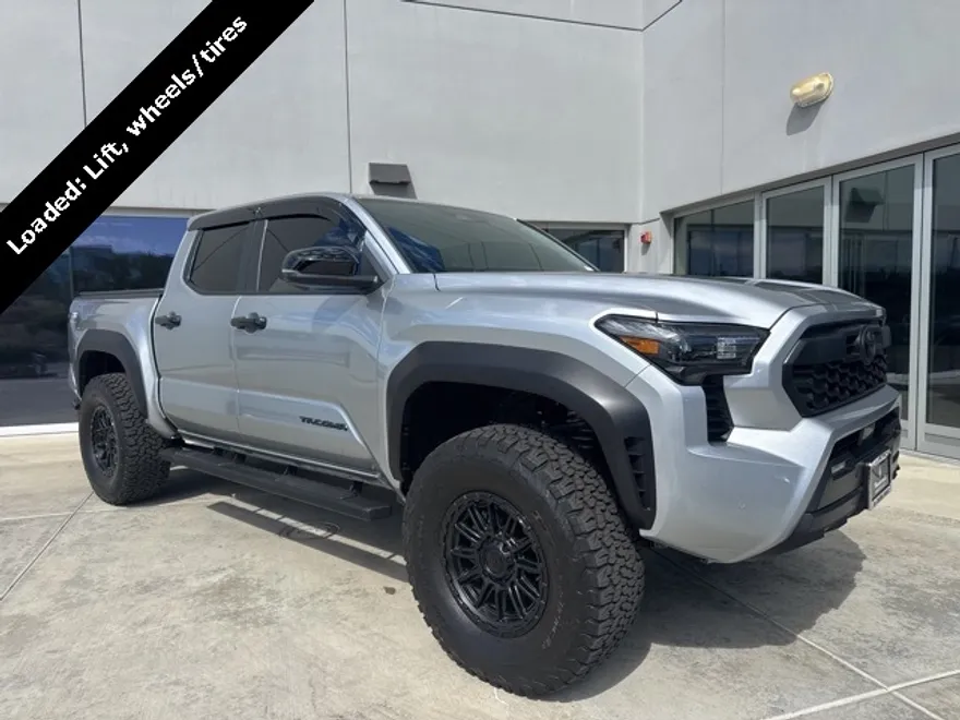 2025 Toyota Tacoma TRD Off-Road photo 1