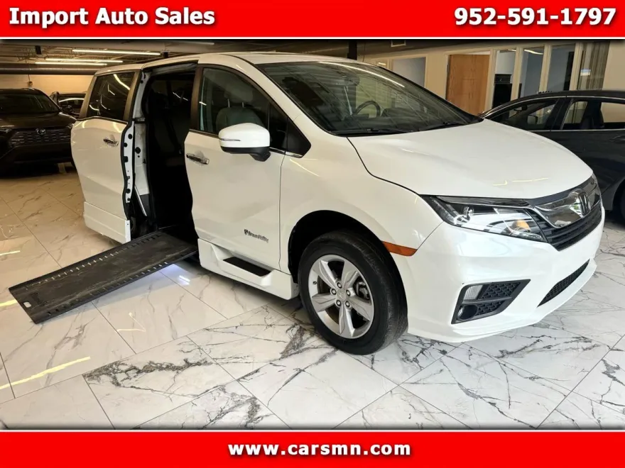 2020 Honda Odyssey EX-L photo 1