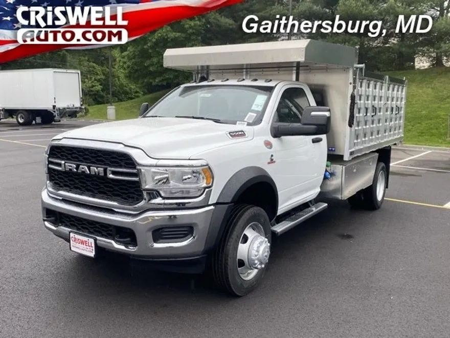 2024 Ram 5500 Tradesman photo 1