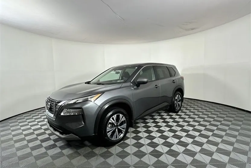 2022 Nissan Rogue SV photo 1