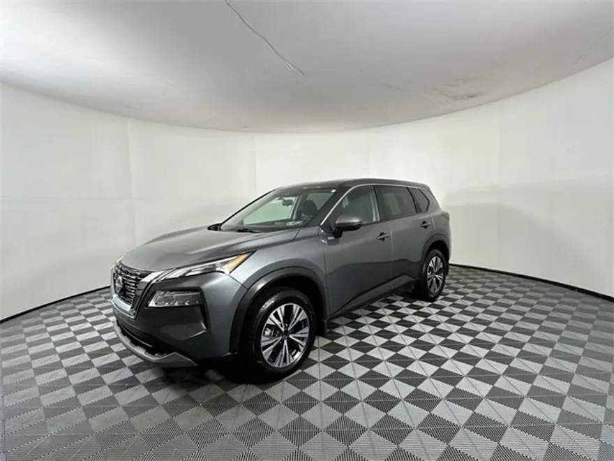 2022 Nissan Rogue SV photo 1
