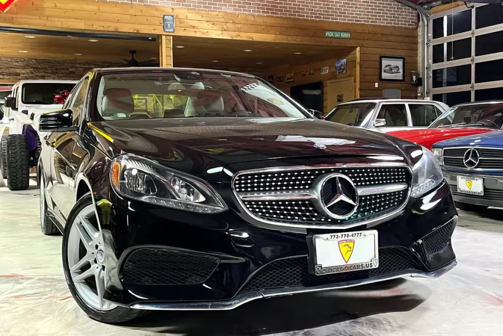 2014 Mercedes Benz E 4MATIC Sedan photo 1