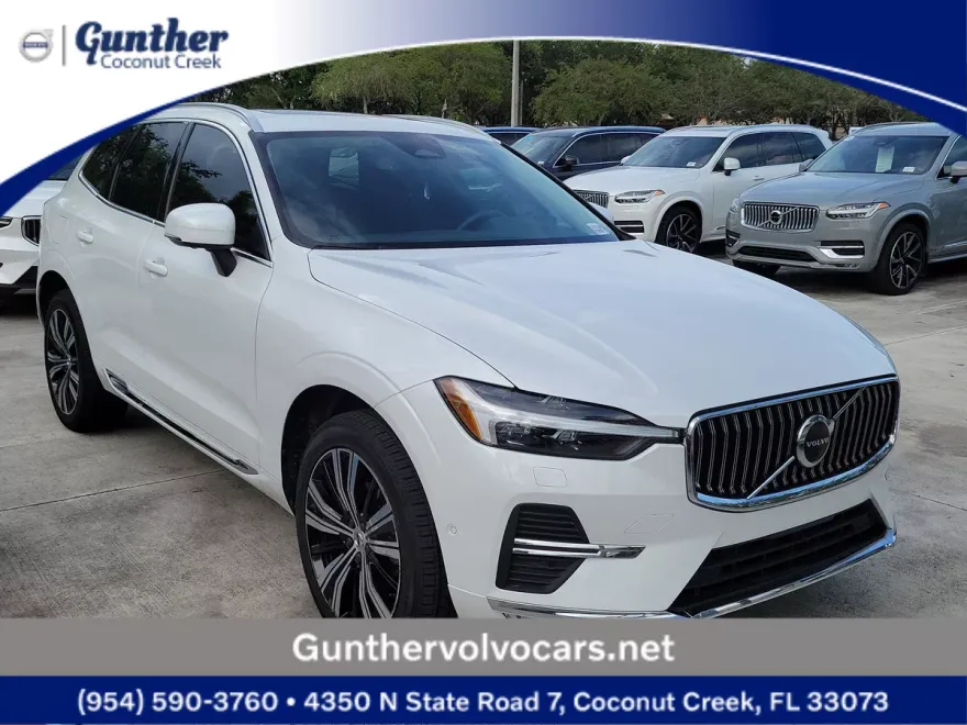 2023 Volvo XC60 B5 Plus photo 1
