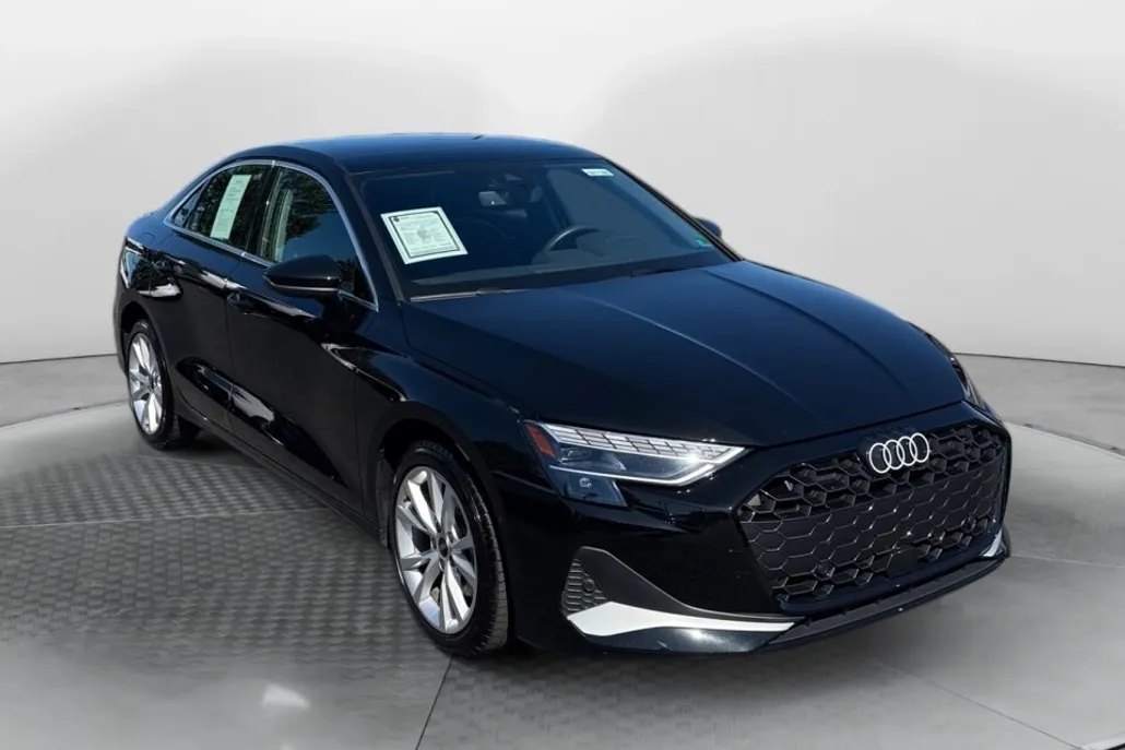 2025 Audi A3 Premium 40 TFSI Quattro S line photo 1